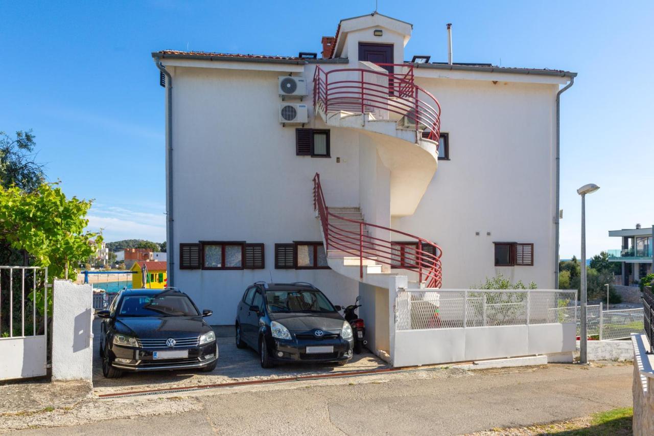 Apartments Villa Zrinka - Last Season Ever! Rogoznica  Exterior foto