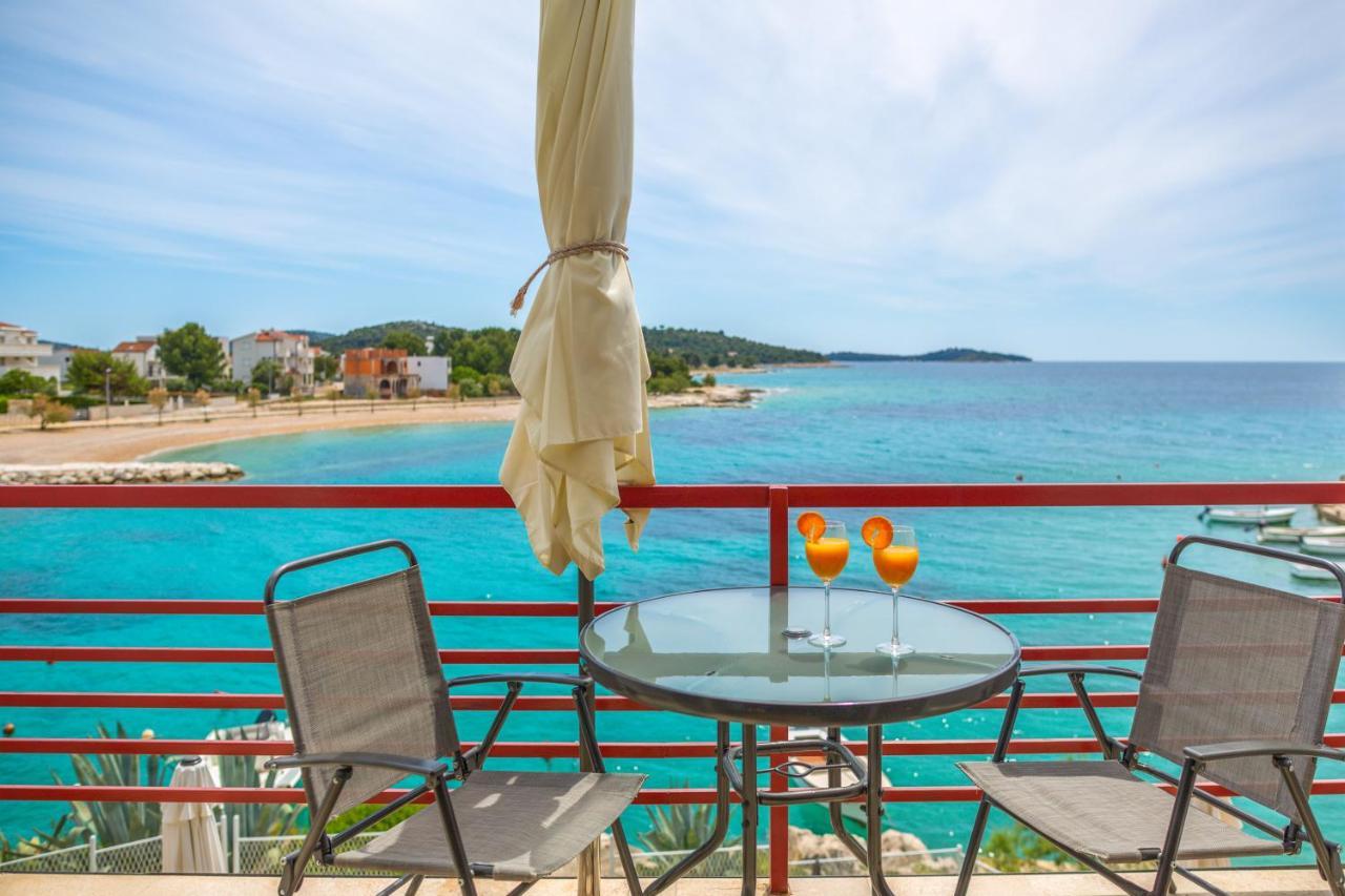 Apartments Villa Zrinka - Last Season Ever! Rogoznica  Exterior foto
