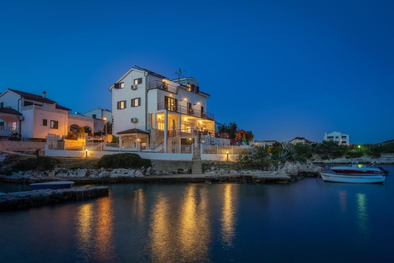 Apartments Villa Zrinka - Last Season Ever! Rogoznica  Exterior foto