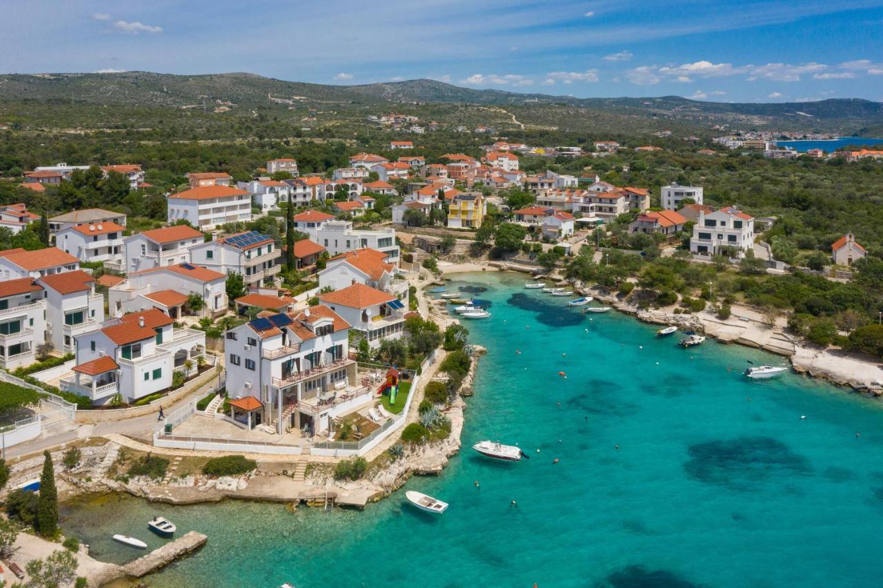 Apartments Villa Zrinka - Last Season Ever! Rogoznica  Exterior foto